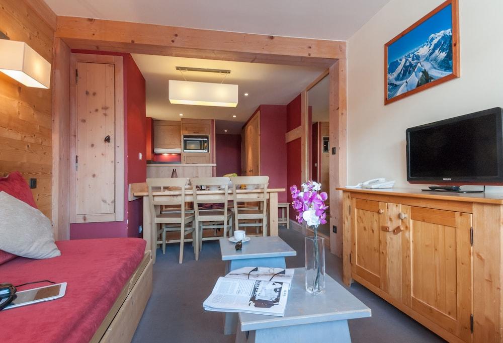 Residence Pierre & Vacances Premium Les Crets Les Allues 外观 照片