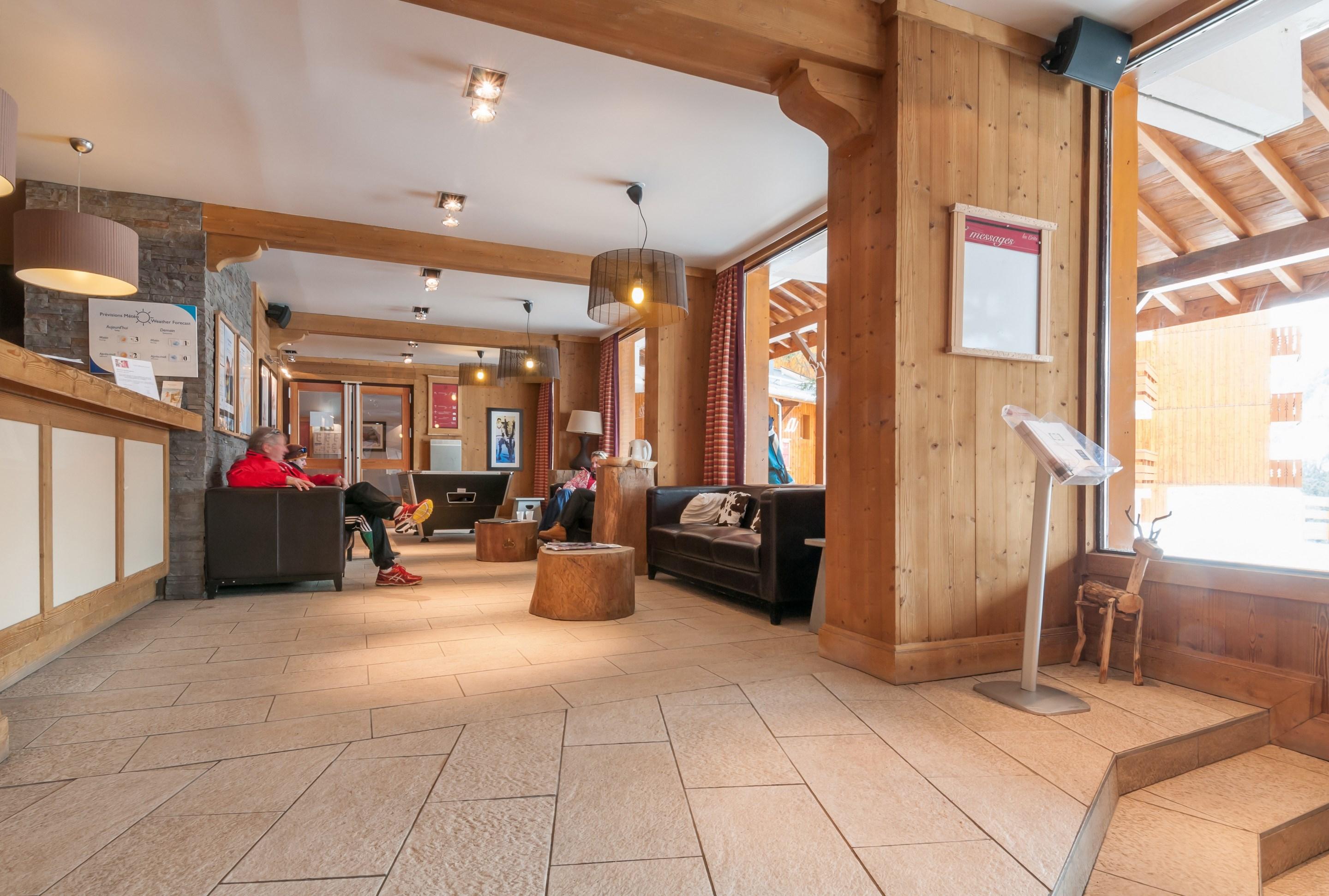 Residence Pierre & Vacances Premium Les Crets Les Allues 外观 照片